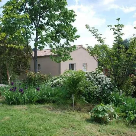 Ombre Bleue Du Figuier, 3* Ailhon