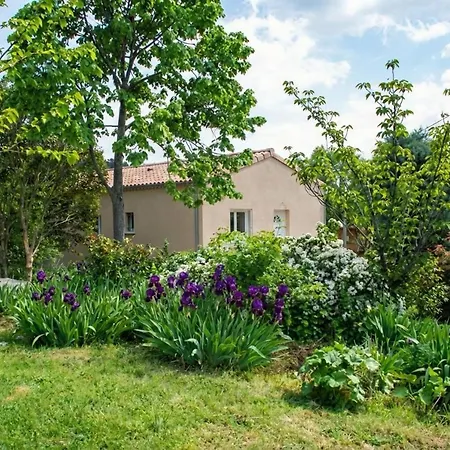 Ombre Bleue Du Figuier, 3*
